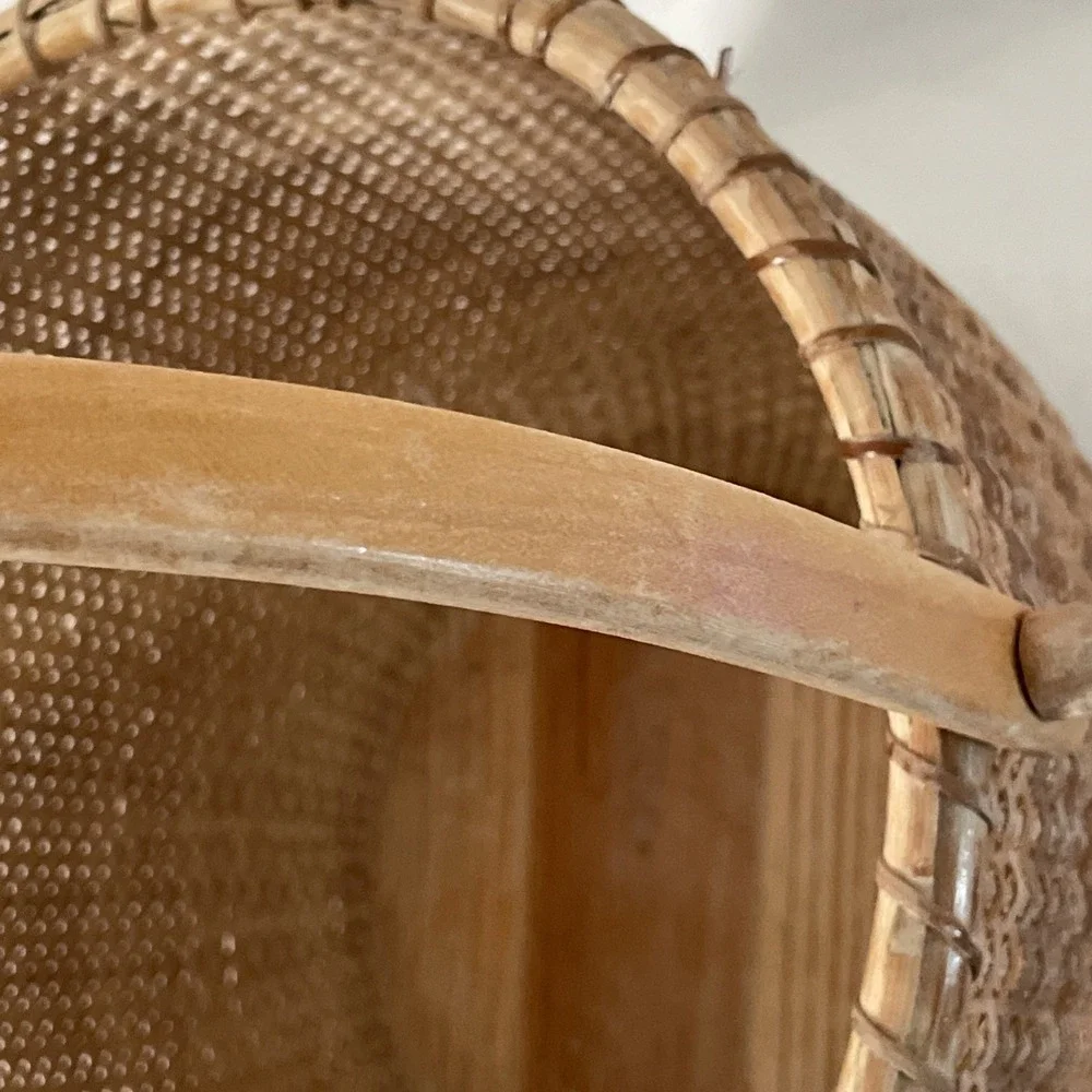 Nantucket Lighthouse Style Basket Woven Wooden Swing Handled Round 10.5